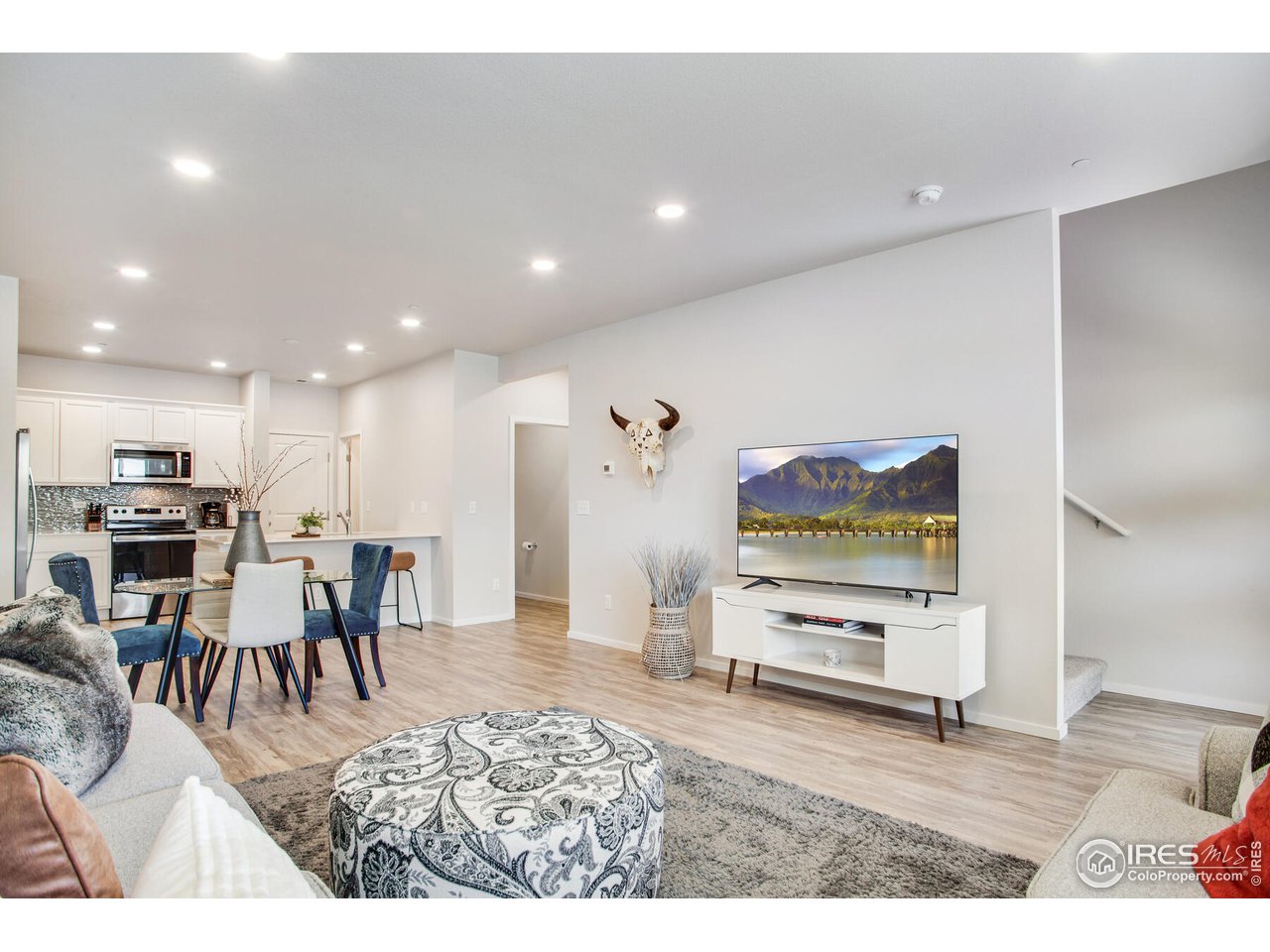 6603 4th St Road, Unit 5 Greeley, CO 80634 - Photo 5 of 23 Gallery Image 5