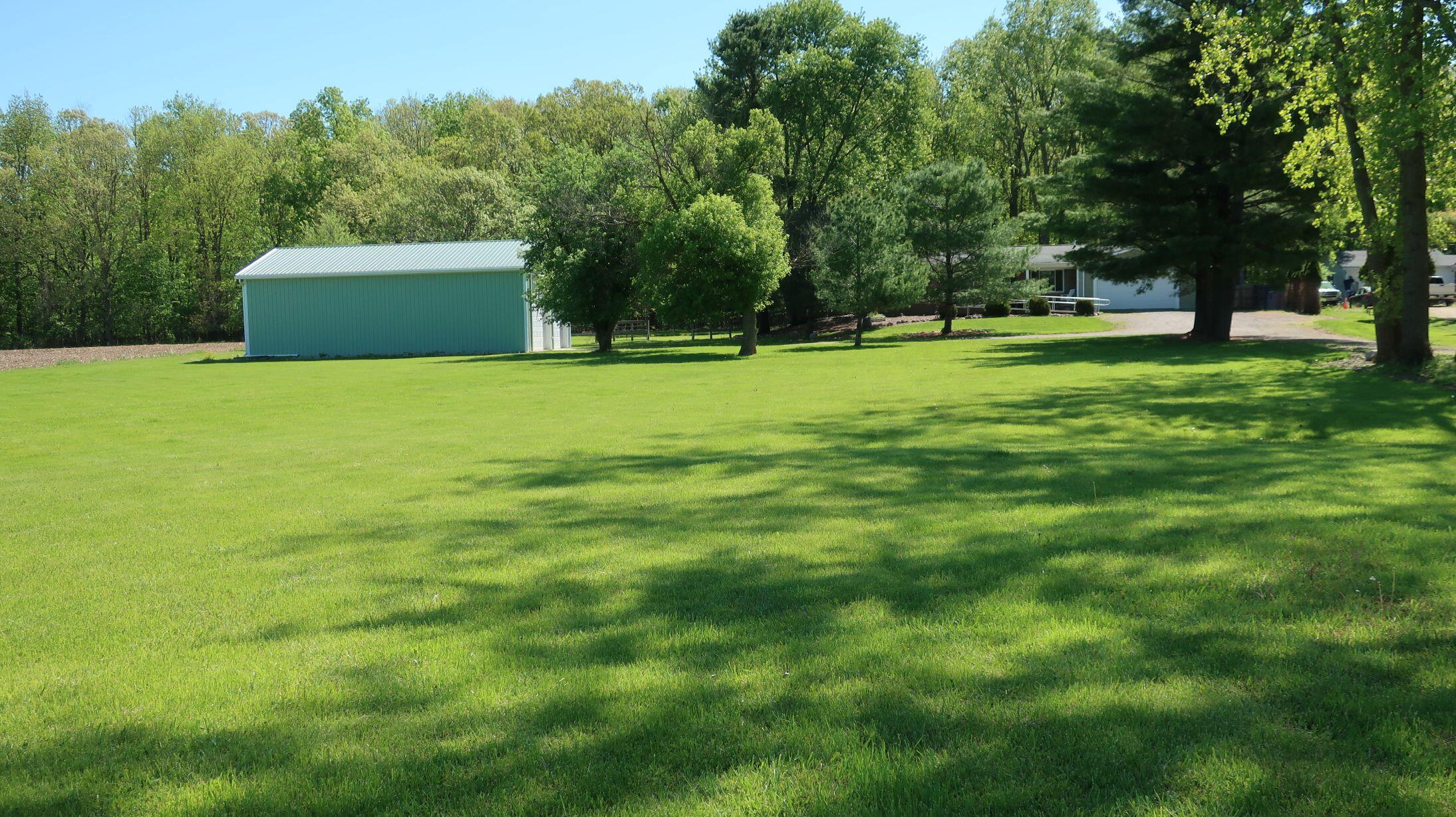 6350 Byron Road Howell, MI 48855 - Photo 32 of 33 25