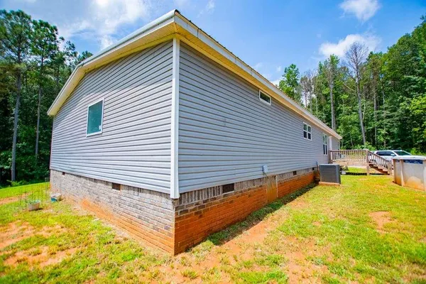 $369,900 | 200 Duck Pond Road, Roopville, GA 30170