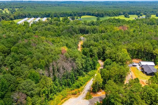 $369,900 | 200 Duck Pond Road, Roopville, GA 30170