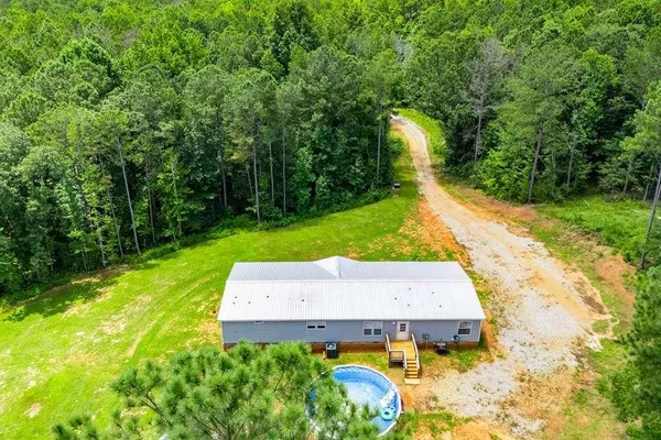 $369,900 | 200 Duck Pond Road, Roopville, GA 30170