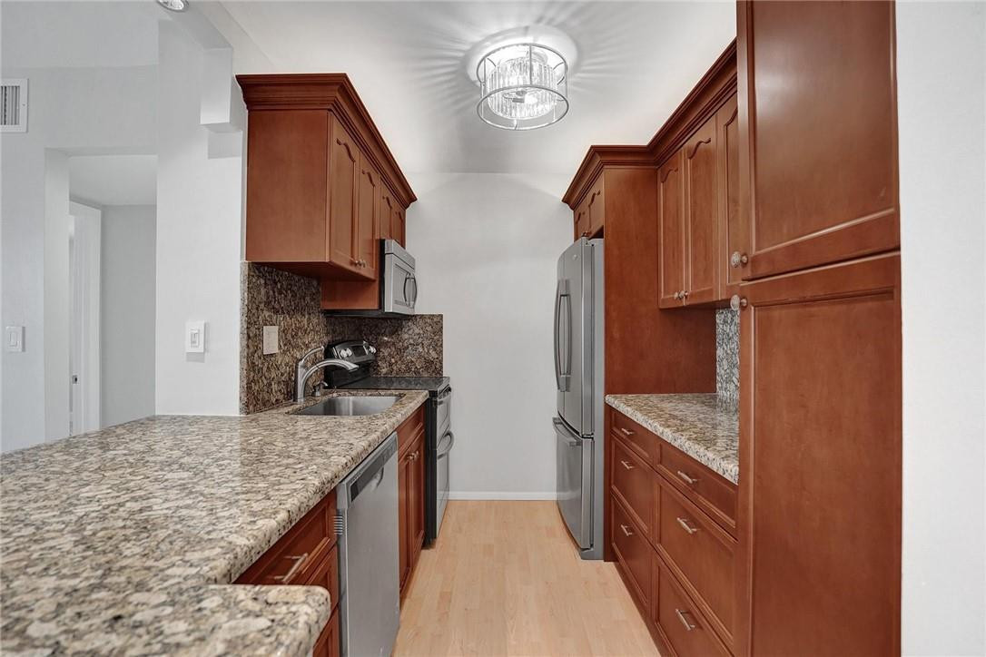 336 North Birch Road, Unit PH G Fort Lauderdale, FL 33304 - Photo 19 of 40 Photo 19