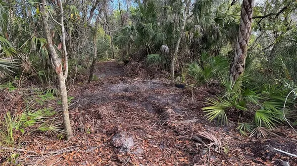 $335,000 | 12807 Upper Manatee River Road, Bradenton, FL 34212