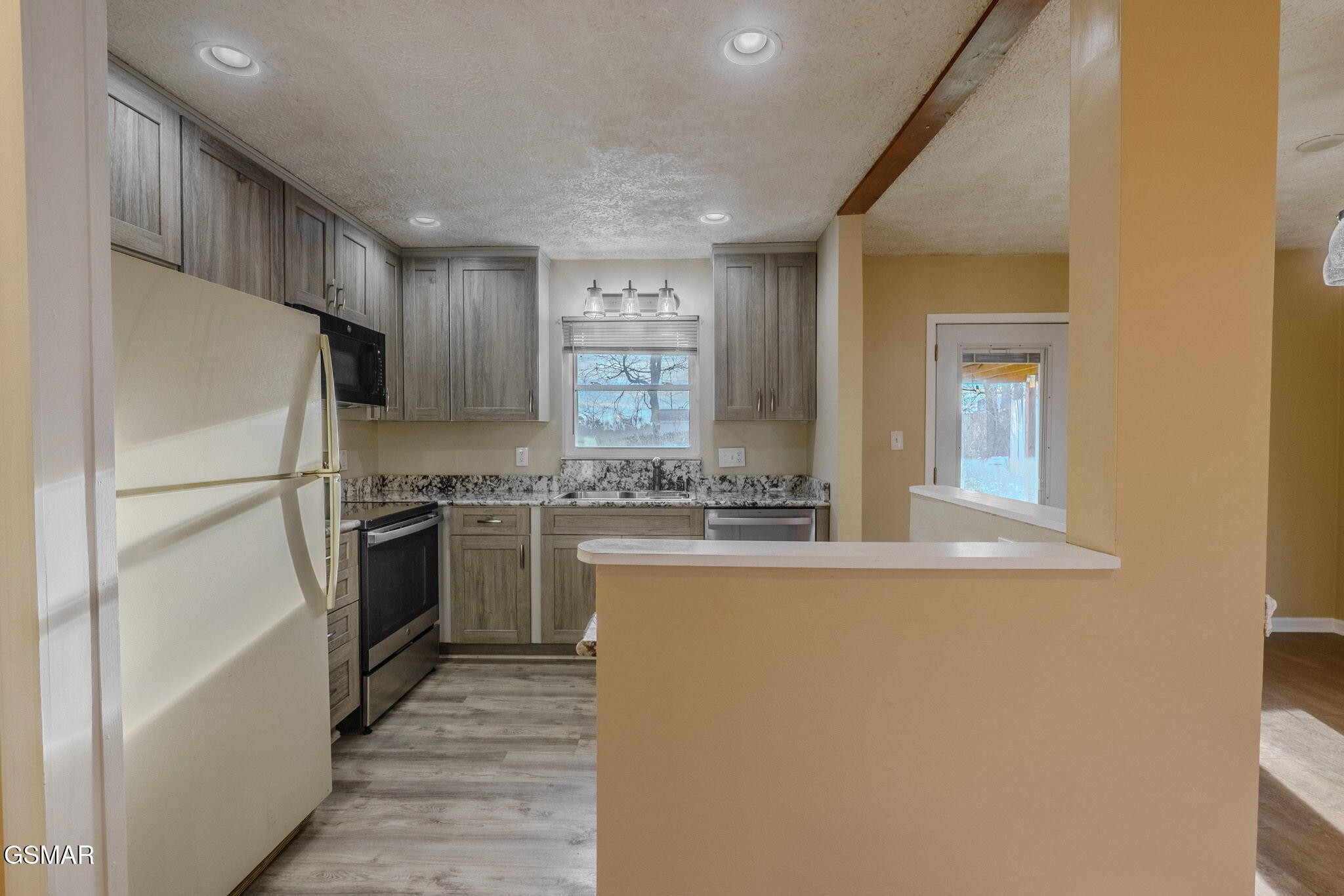 205 Blue Ridge Lane Seymour, TN 37865 - Photo 8 of 46 Gallery Image 8