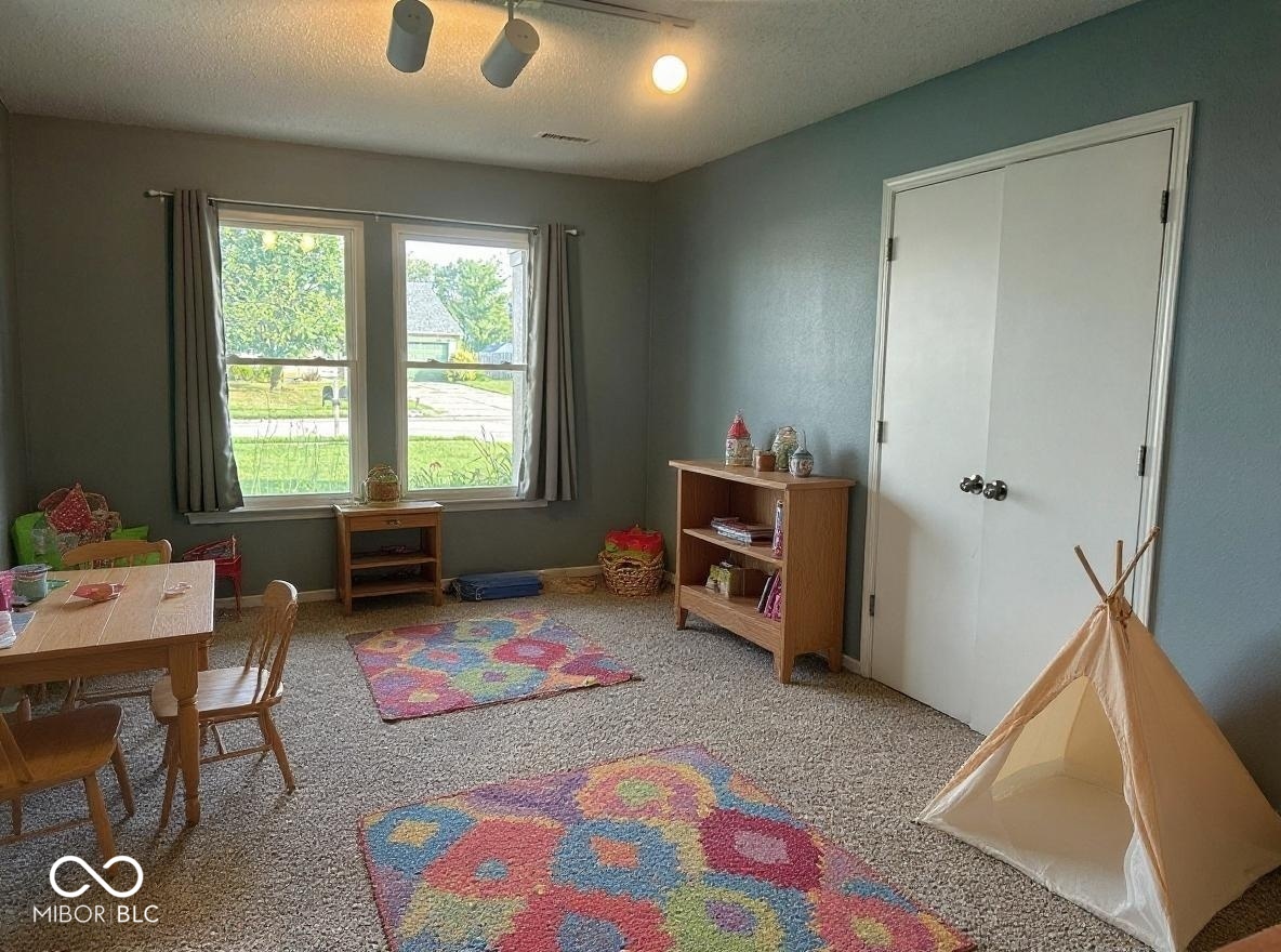 625 Streamside Drive Greenfield, IN 46140 - Photo 15 of 42