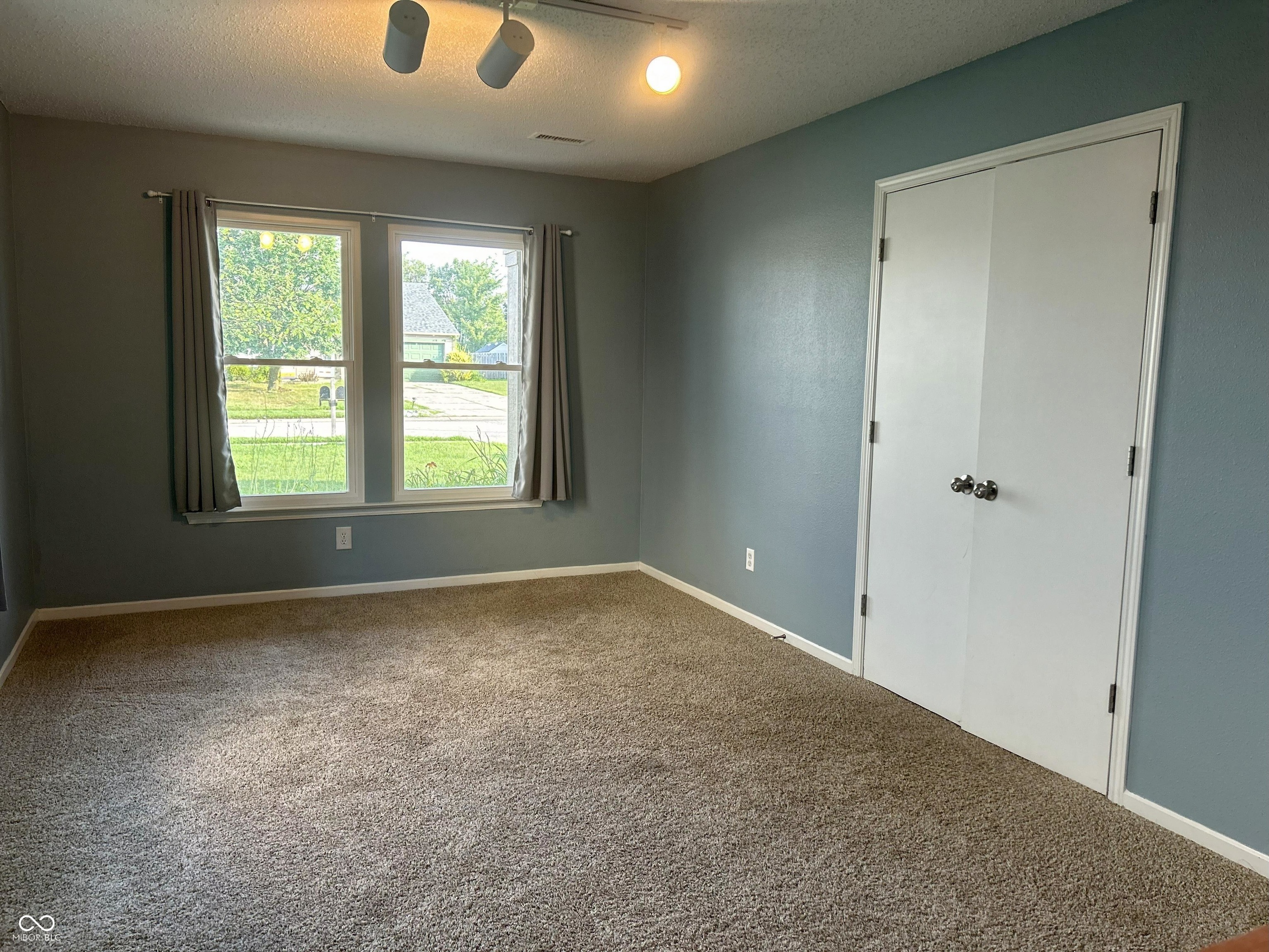 625 Streamside Drive Greenfield, IN 46140 - Photo 16 of 42