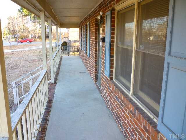 412 River Road Selma, NC 27576 - Photo 2 of 25 Gallery Image 2