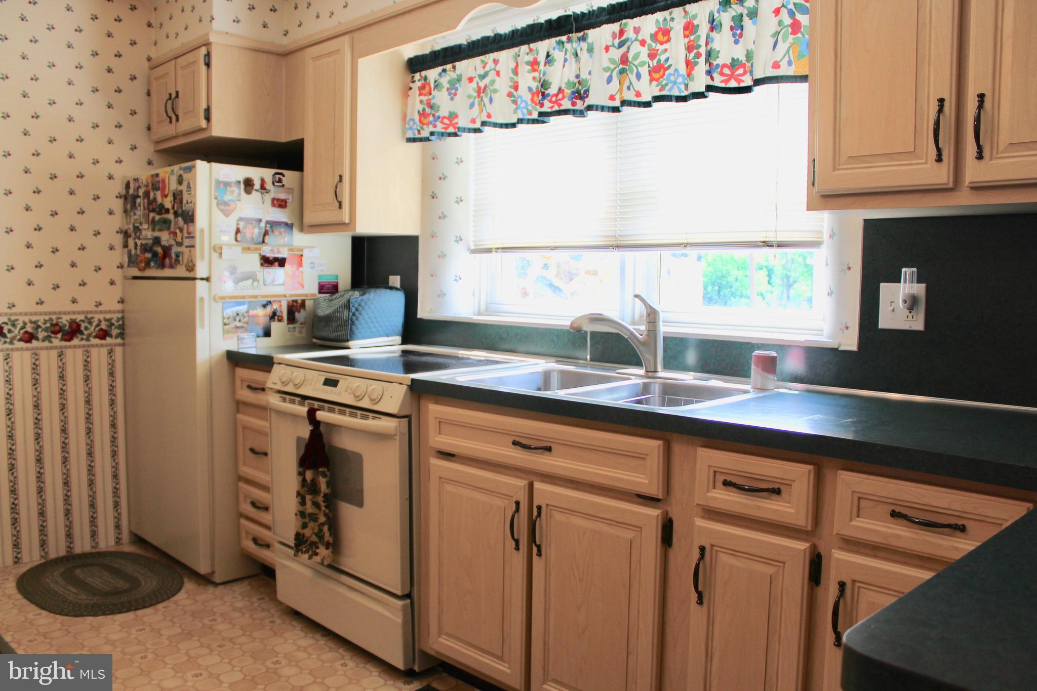 4644 Vera Cruz Road Center Valley, PA 18034 - Photo 8 of 20 Gallery Image 8