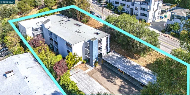 a picture of city view