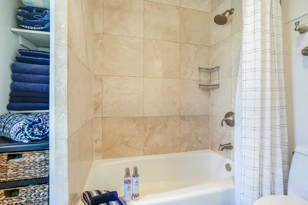 $650,000 | 4-856 Kuhio Highway, Unit 217, Kapaa, HI 96746