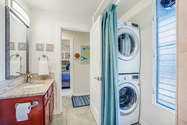 $650,000 | 4-856 Kuhio Highway, Unit 217, Kapaa, HI 96746