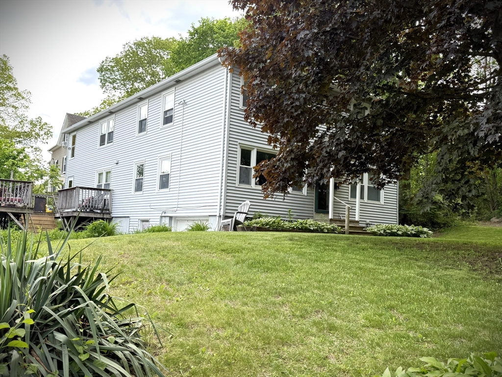 11 Park Road Webster, MA 01570 - Photo 12 of 18 Gallery Image 12