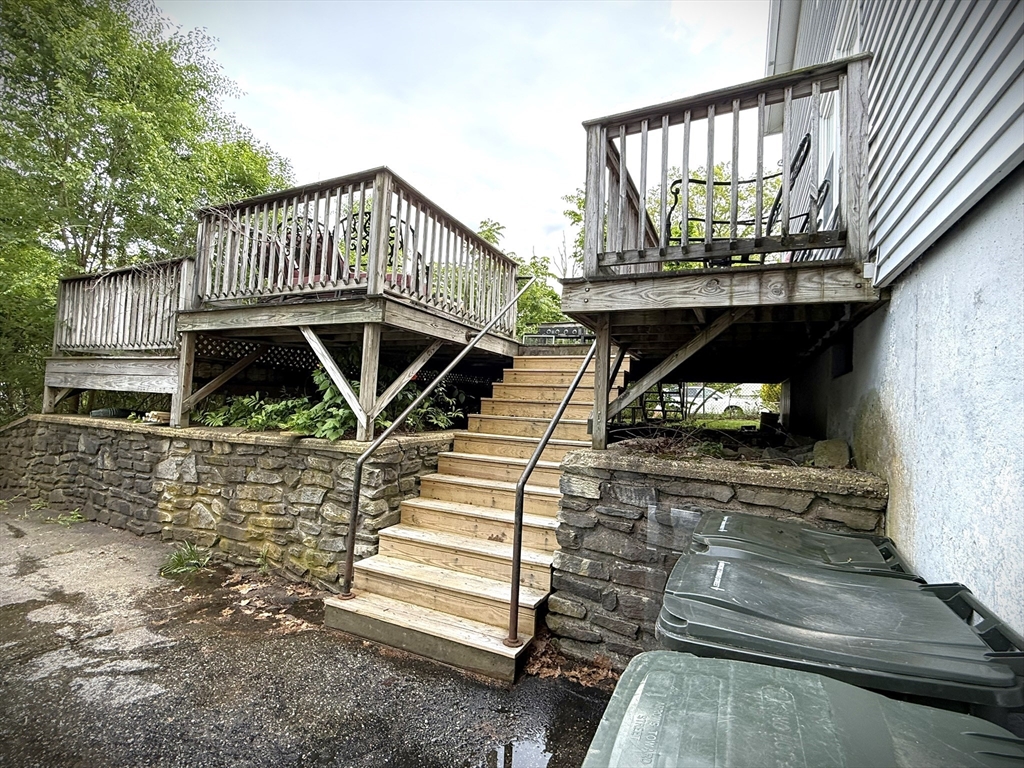 11 Park Road Webster, MA 01570 - Photo 8 of 18 Gallery Image 8
