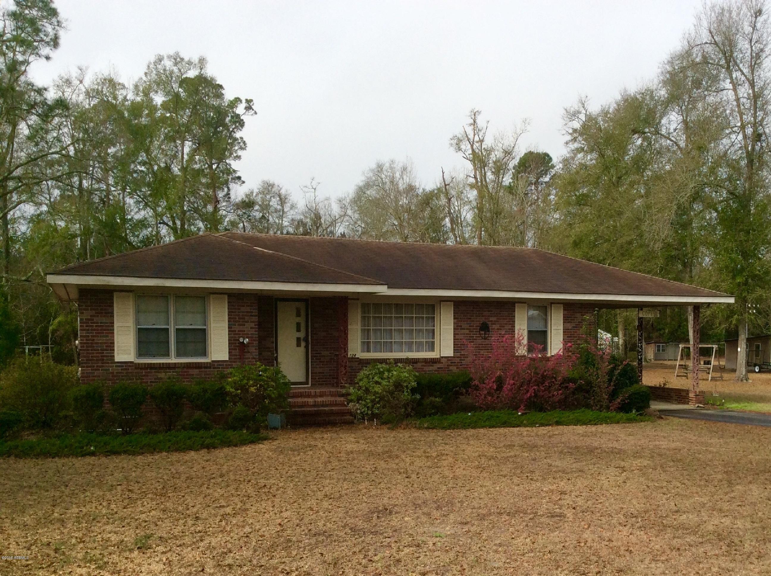 124 Country Club Road Hampton, SC 29924 - Photo 1 of 10 124 Country Club Road