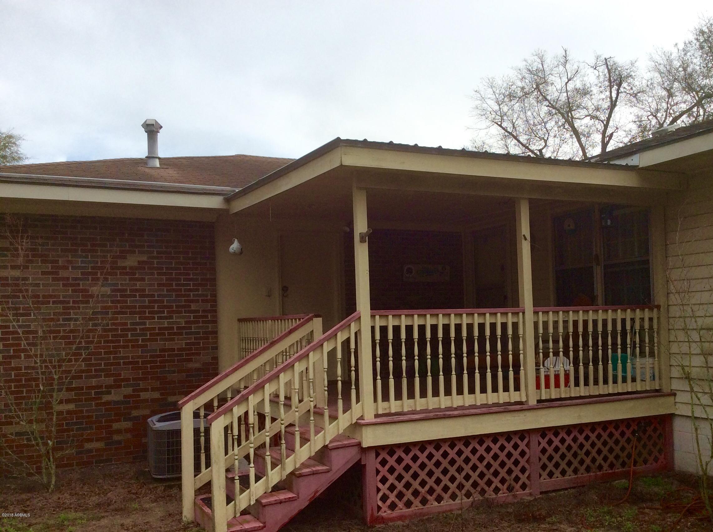 124 Country Club Road Hampton, SC 29924 - Photo 9 of 10 Deck