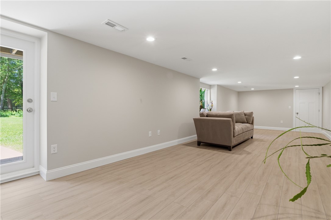 1864 Flat River Road Coventry, RI 02816 - Photo 33 of 47