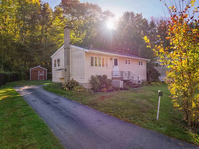 $429,900 | 5 Cedarbrook Drive, Dover, NH 03820