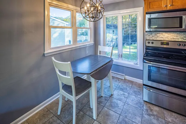 $429,900 | 5 Cedarbrook Drive, Dover, NH 03820