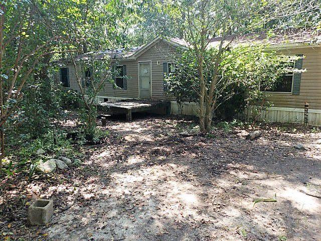 559 Mc Kee Road DeFuniak Springs, FL 32433 - Photo 1 of 10 Front