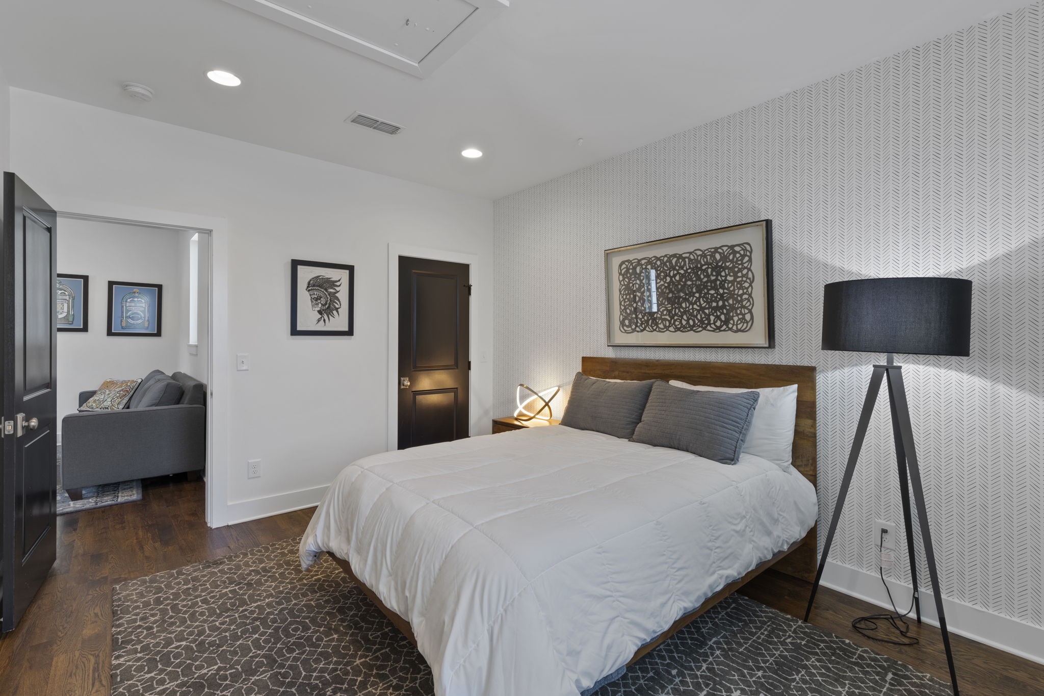 3209 Kinross Avenue Nashville, TN 37211 - Photo 37 of 48 a bedroom with a bed and a couch