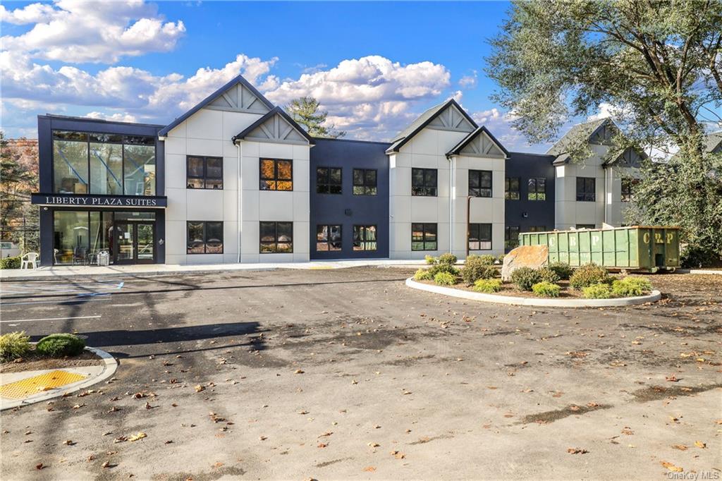 500 Commerce Street Hawthorne, NY 10532 - Photo 1 of 32