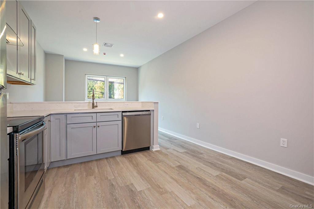 500 Commerce Street Hawthorne, NY 10532 - Photo 13 of 32