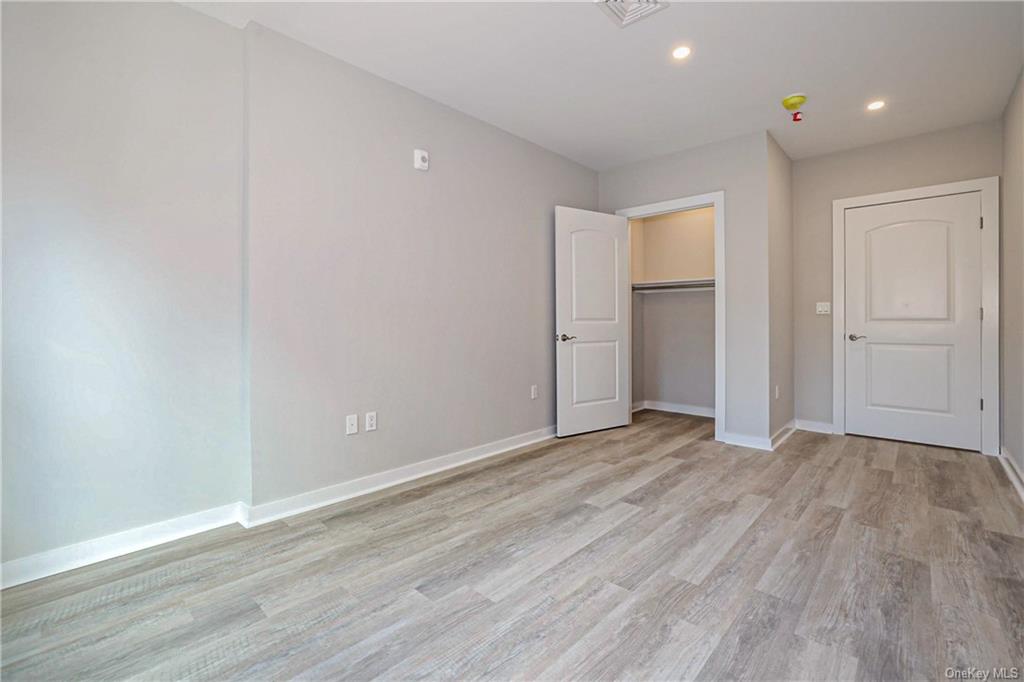 500 Commerce Street Hawthorne, NY 10532 - Photo 17 of 32