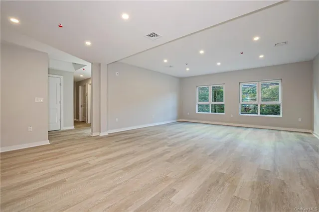 $11,500,000 | 500 Commerce Street, Hawthorne, NY 10532