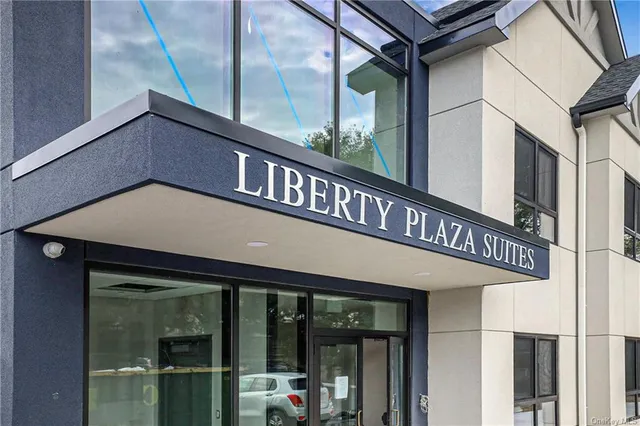 $11,500,000 | 500 Commerce Street, Hawthorne, NY 10532