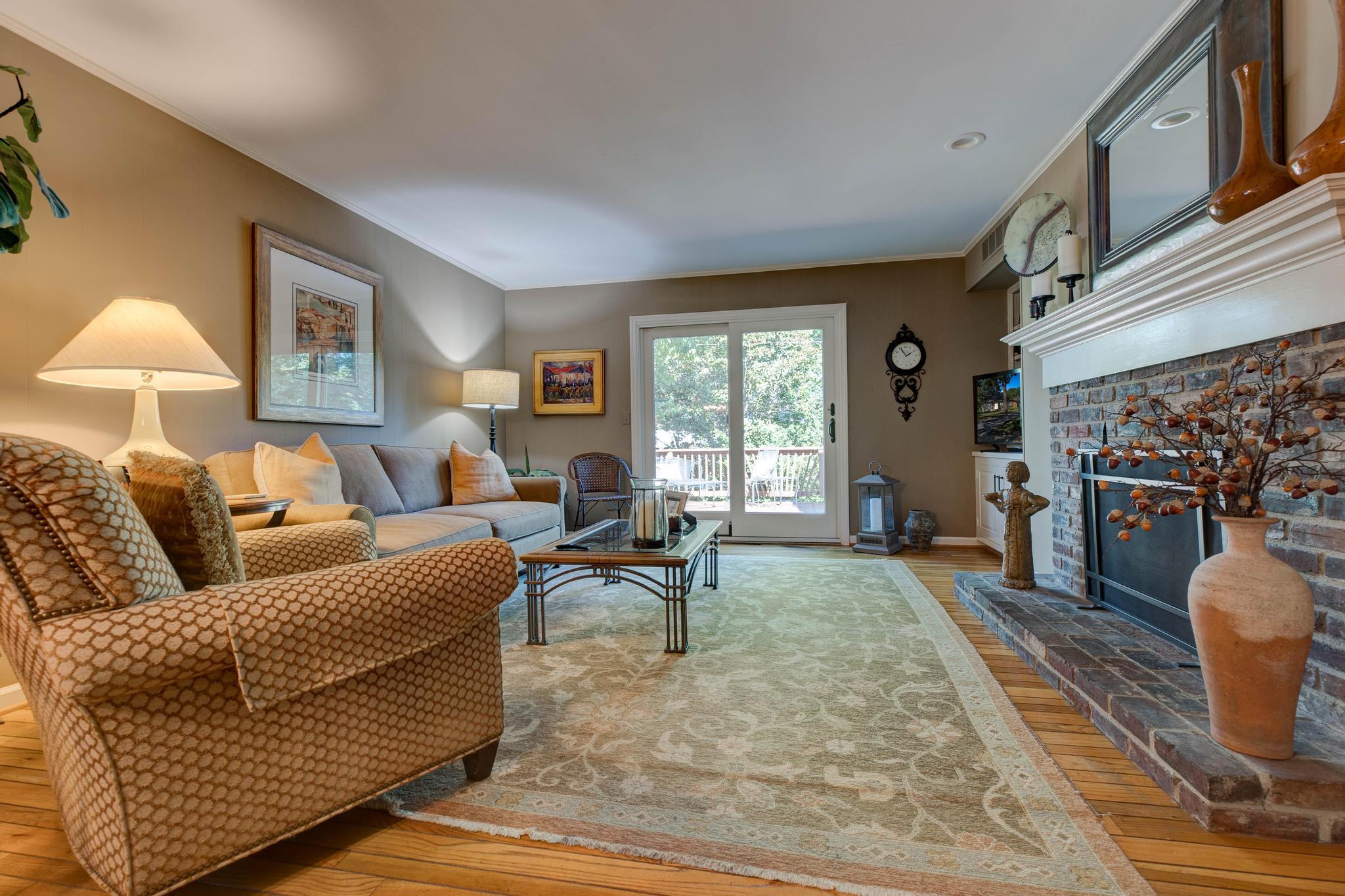 2008 Blairmore Road Lexington, KY 40502 - Photo 18 of 38 PWM29826_7_8-Edit