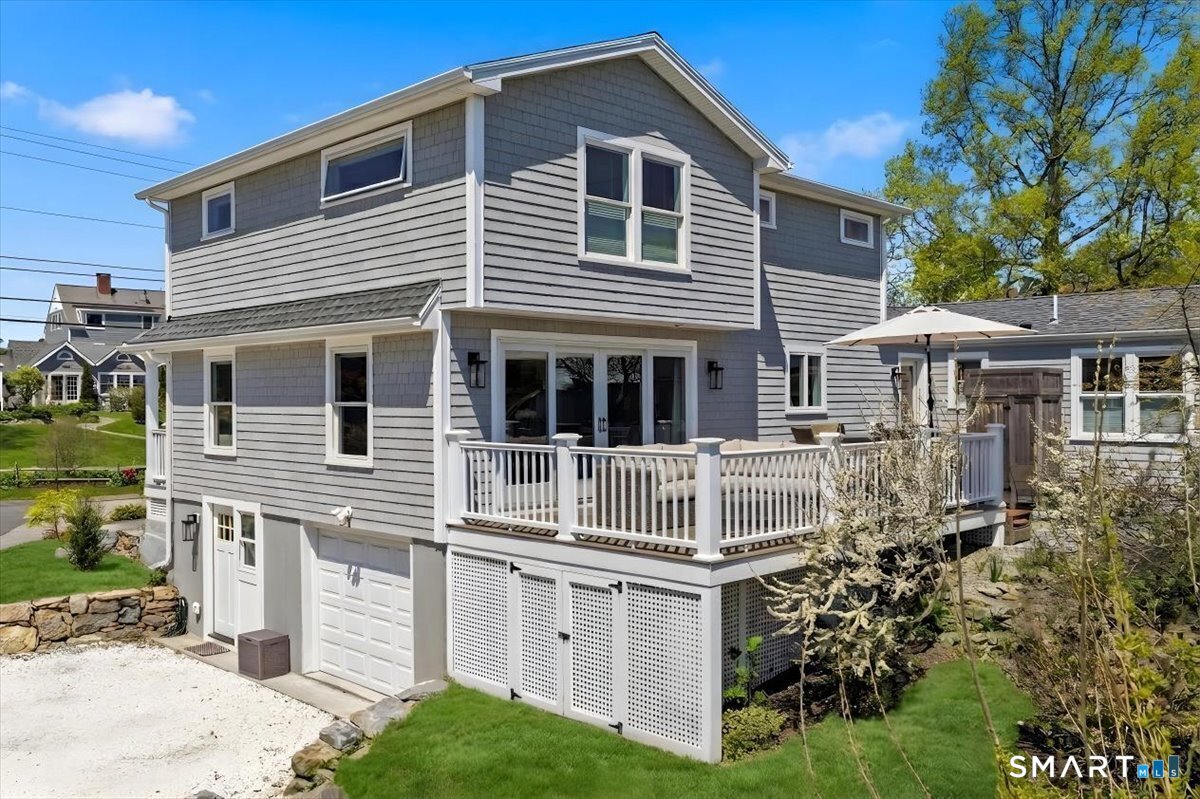 93 Pearl Street Groton, CT 06340 - Photo 5 of 40