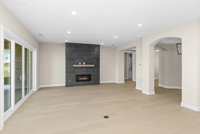 $1,008,990 | 5955 Hunt Vly Drive, Spring Hill, TN 37174