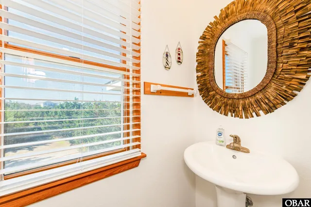 $725,000 | 25262 Sea Vista Drive, Waves, NC 27982