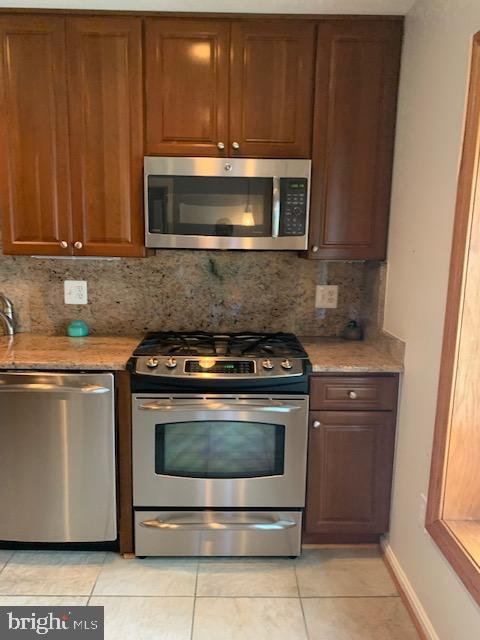 7416 Spring Tree Drive Springfield, VA 22153 - Photo 15 of 40