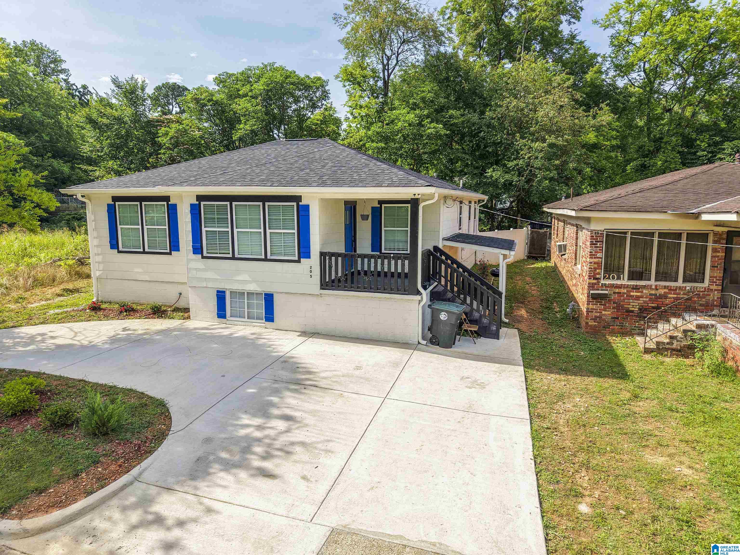 205 14th Court Birmingham, AL 35204 - Photo 26 of 28