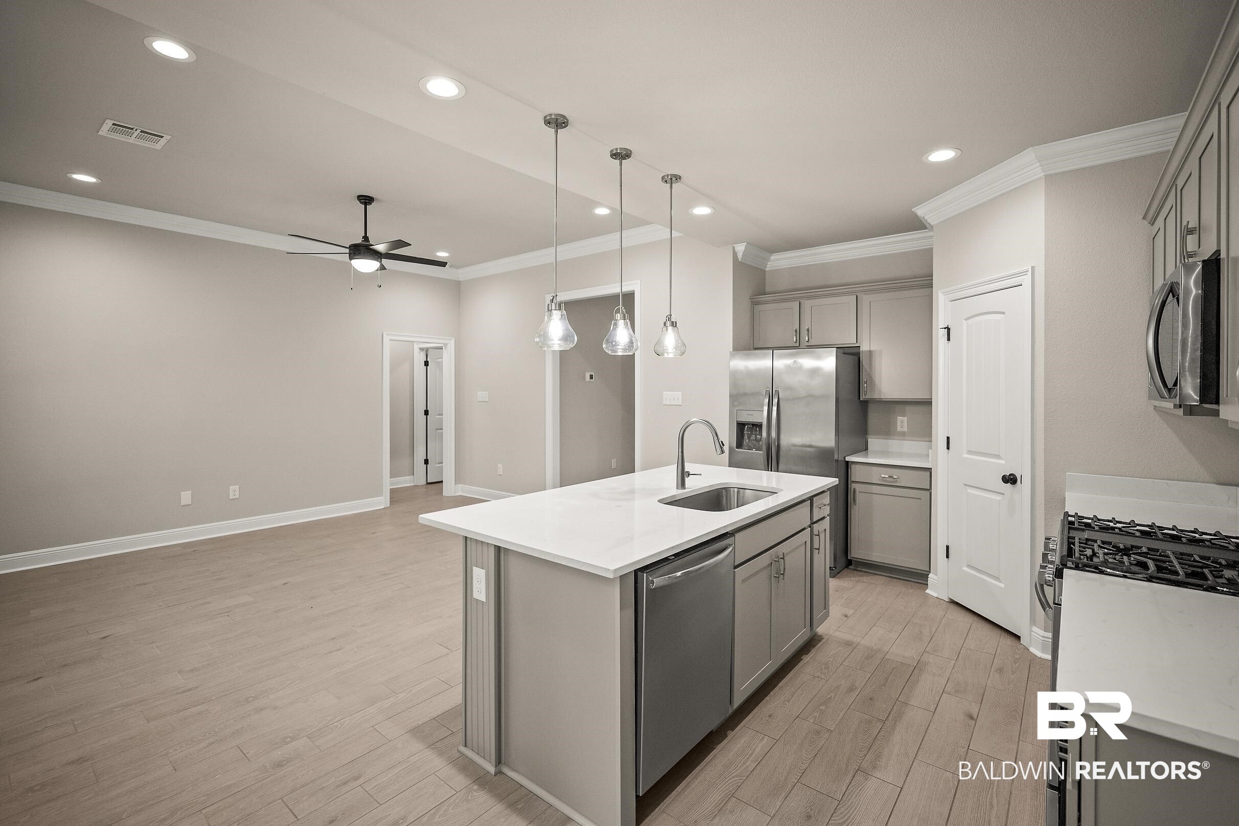 1610 Fenton Circle Foley, AL 36535 - Photo 9 of 32