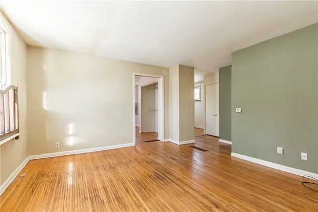 $239,900 | 4 Sanford Place, Rochester, NY 14620