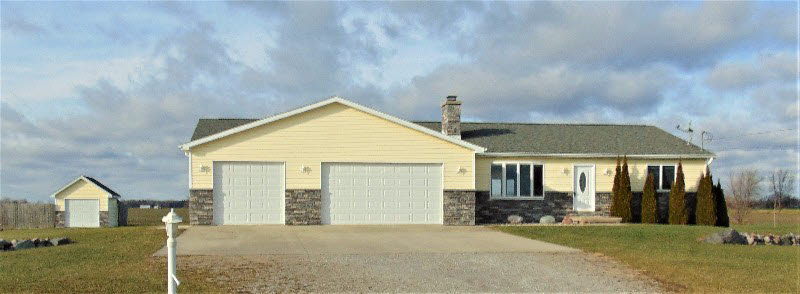 5166 9 Mile Road Auburn, MI 48611 - Photo 1 of 17 Gallery Image 1
