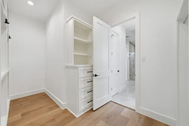 $2,800 | 2036 Thonig Road, Houston, TX 77055