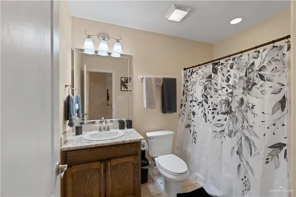 $1,750 | 2308 Rocky Mountain Avenue, Edinburg, TX 78541