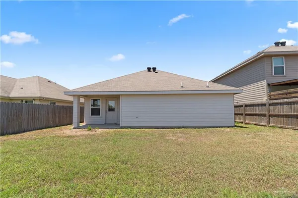 $1,750 | 2308 Rocky Mountain Avenue, Edinburg, TX 78541