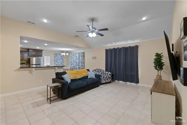 $1,750 | 2308 Rocky Mountain Avenue, Edinburg, TX 78541