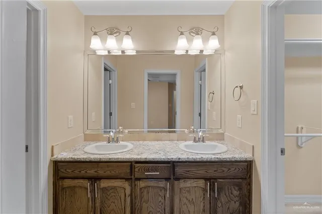 $1,850 | 2308 Rocky Mountain Avenue, Edinburg, TX 78541