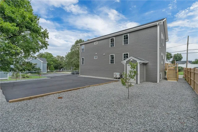 $3,200 | 160 Chatham Street, Providence, RI 02904