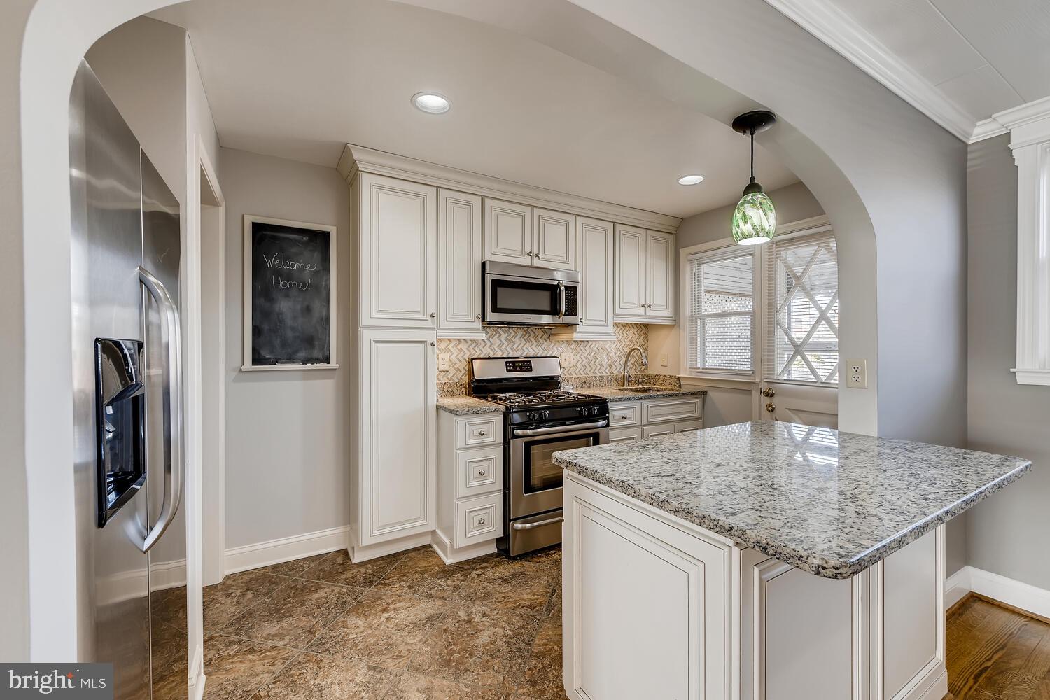 410 Westfield Road Baltimore, MD 21222 - Photo 11 of 32