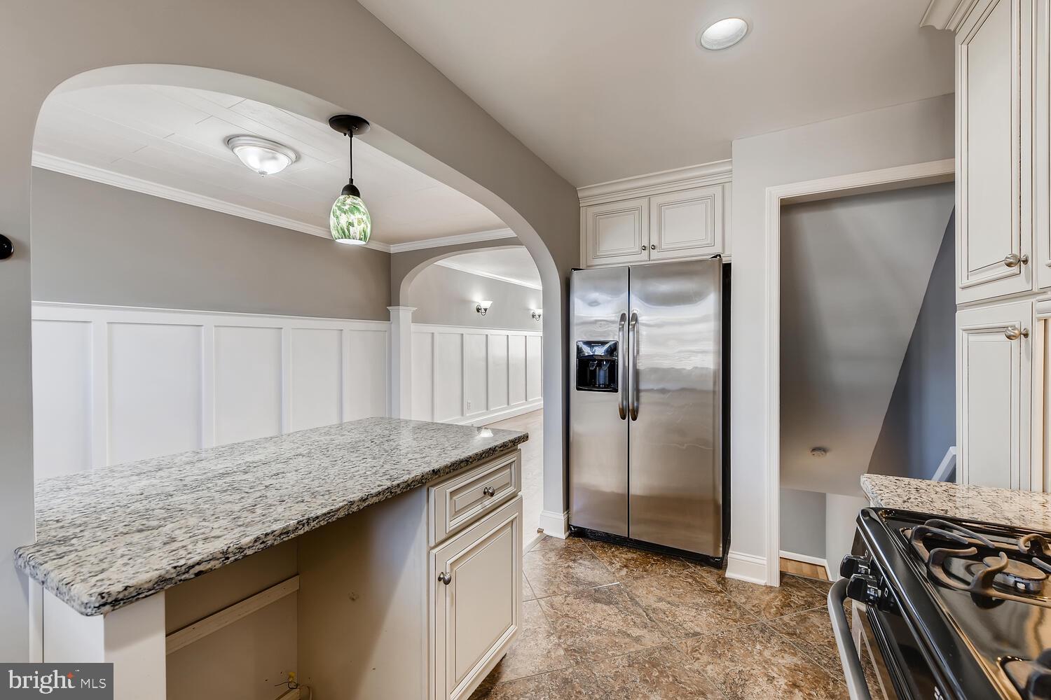 410 Westfield Road Baltimore, MD 21222 - Photo 13 of 32