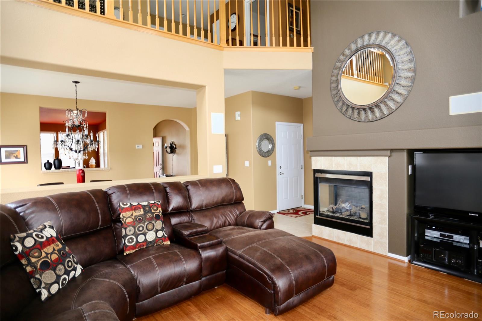 10554 Wagon Highlands Ranch Highlands Ranch, CO 80130 - Photo 5 of 30 Gallery Image 5