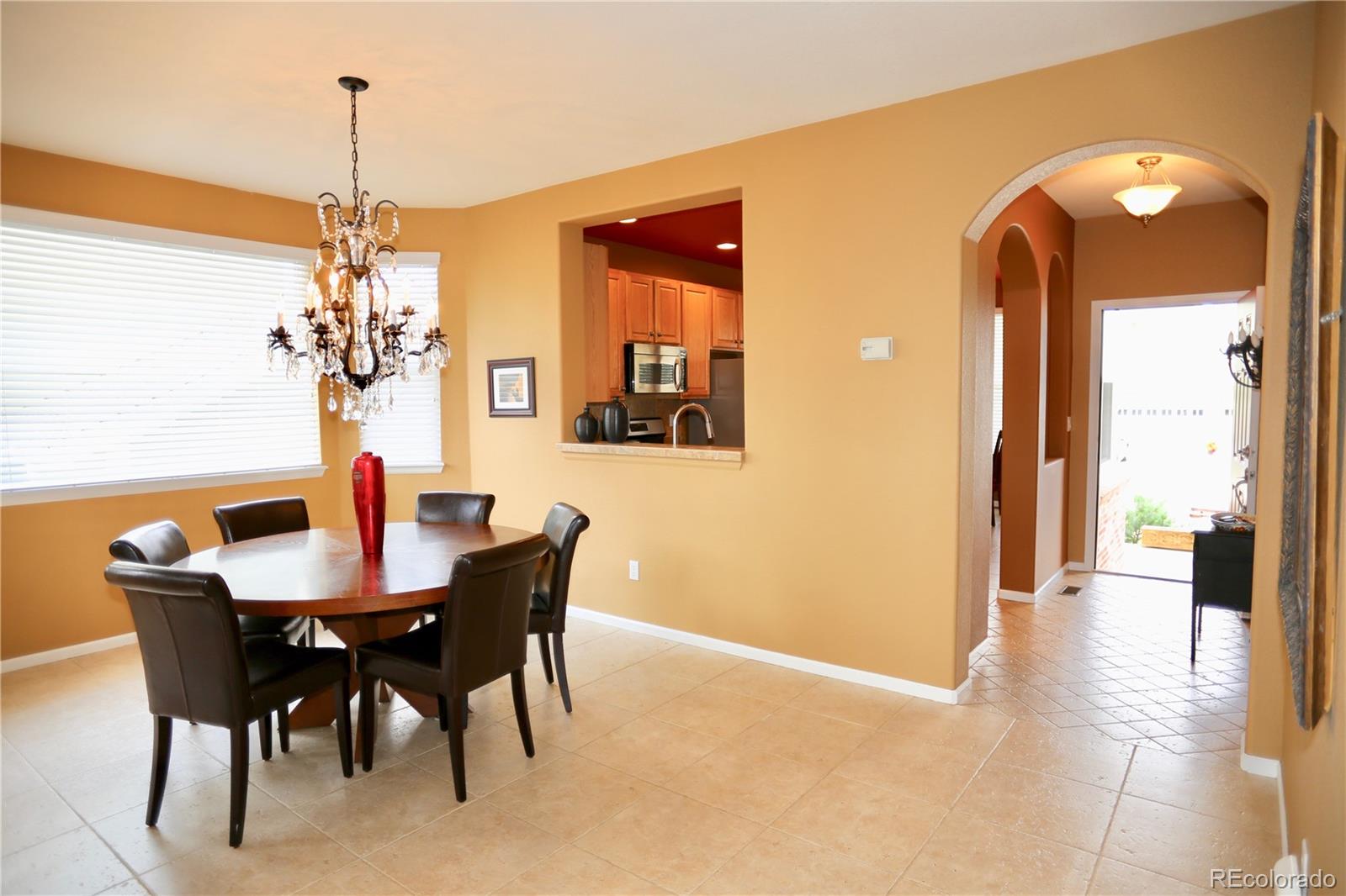 10554 Wagon Highlands Ranch Highlands Ranch, CO 80130 - Photo 9 of 30 Gallery Image 9