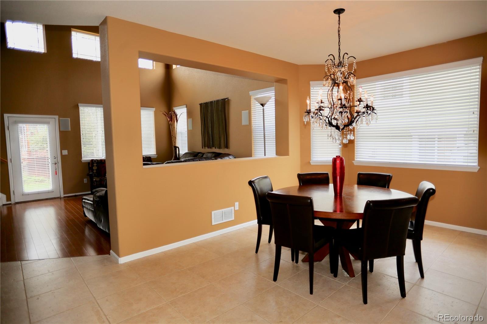10554 Wagon Highlands Ranch Highlands Ranch, CO 80130 - Photo 10 of 30 Gallery Image 10
