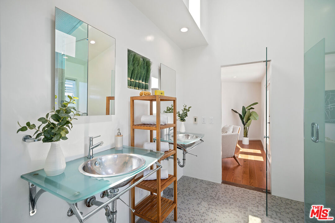 7145 Trask Avenue Playa del Rey, CA 90293 - Photo 54 of 72 Gallery Image 54